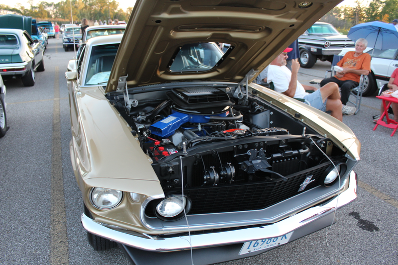 Illustration for article titled Solon, Ohio Tuesday Night Cruise-in photo dumpÂ